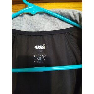 Light wind breaker by Avia